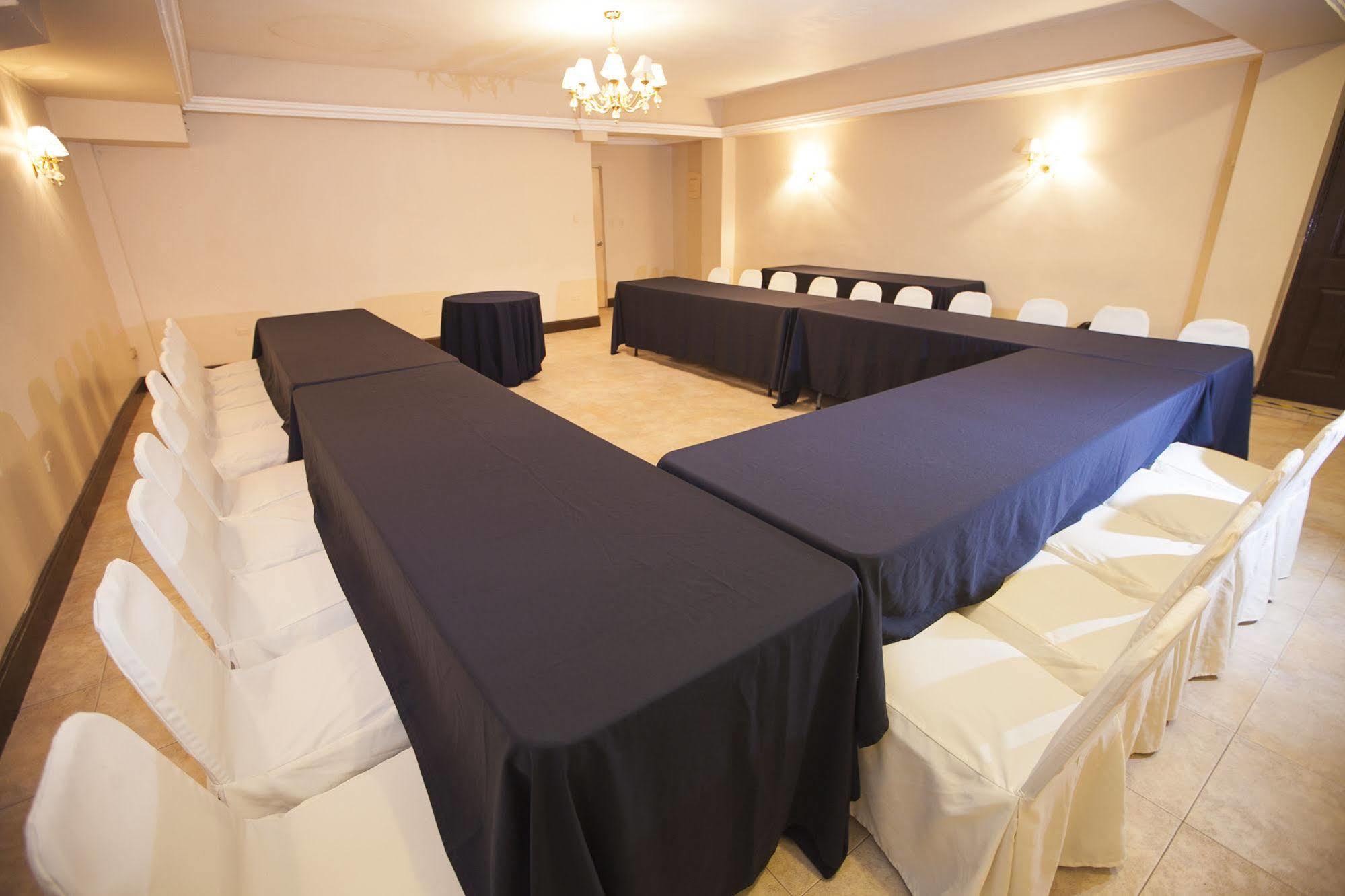 Hotel El Camino Inn & Suites Reynosa Eksteriør bilde